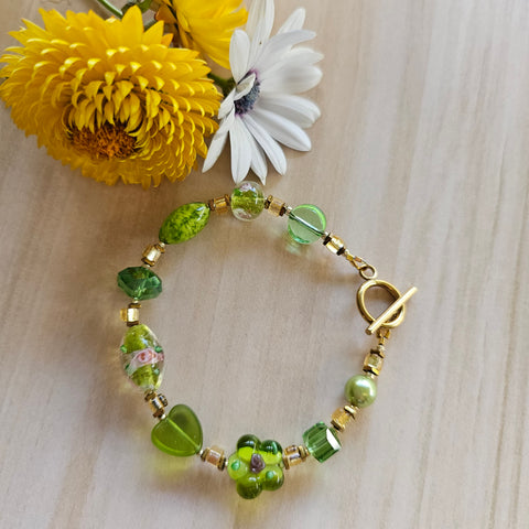 Green and hot sale gold bracelet