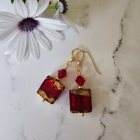 Exposed Gold Square Earrings