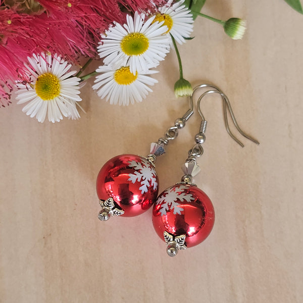 Christmas Baubles - Silver