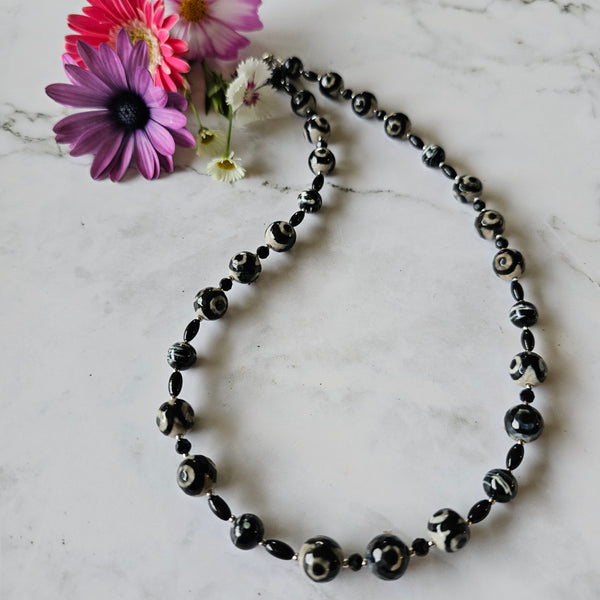 Black and Beige Necklace