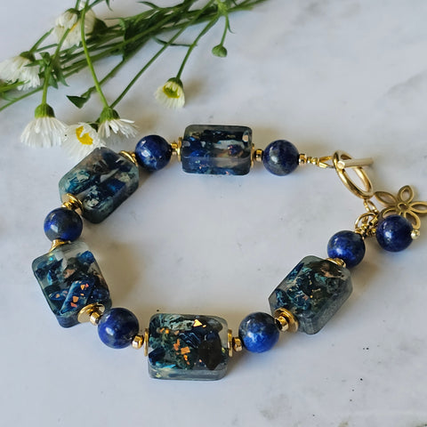 Lapis and Resin Bracelet - 20cm